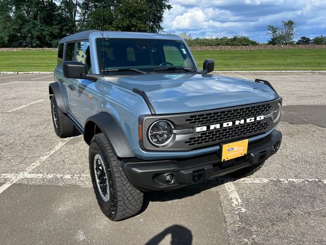 Certified 2023 Ford Bronco Badlands w/ Sasquatch Package AWD/4WD image 2