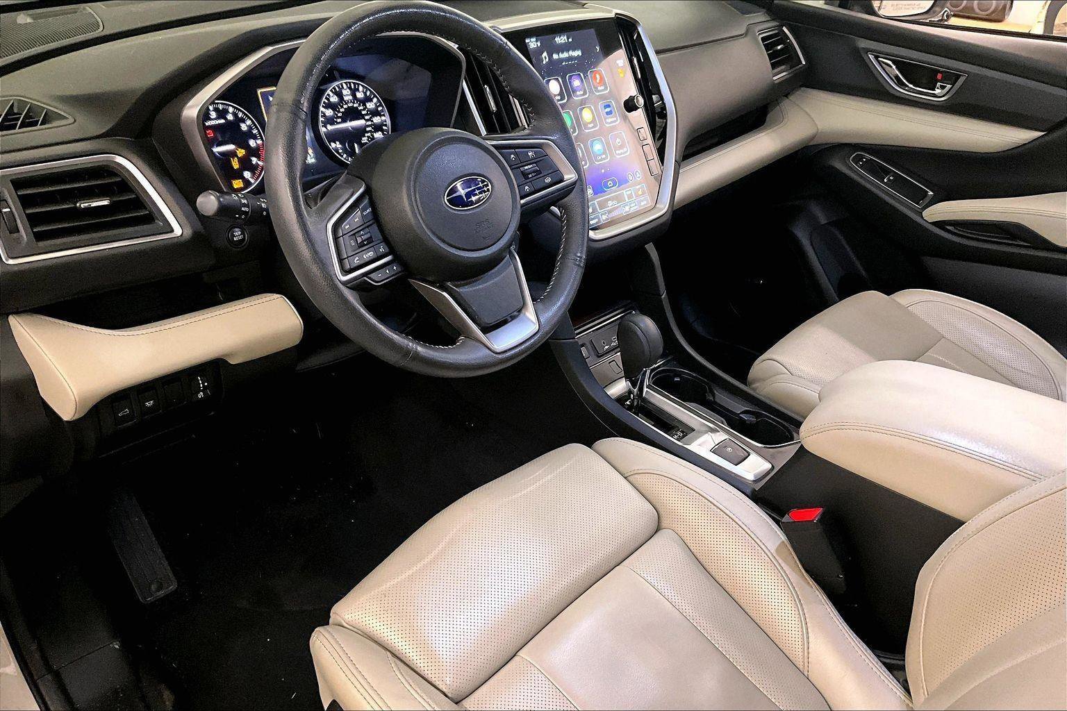 Used 2023 Subaru Ascent Limited w/ Technology Package image 12