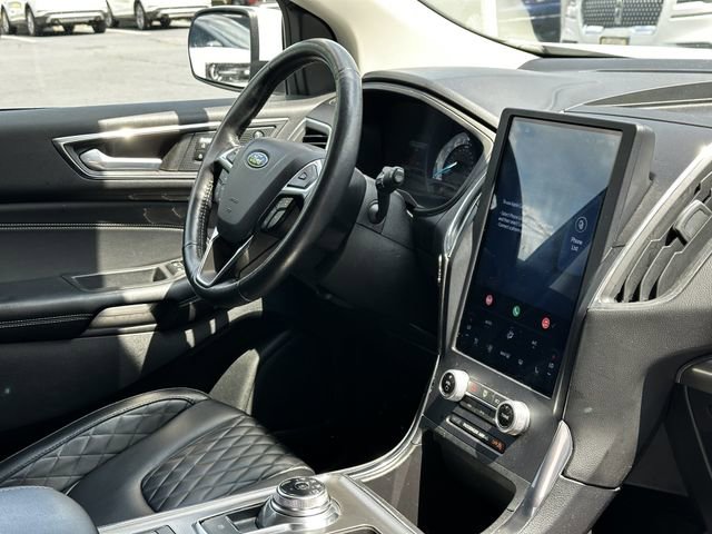 Certified 2023 Ford Edge Titanium AWD/4WD image 33