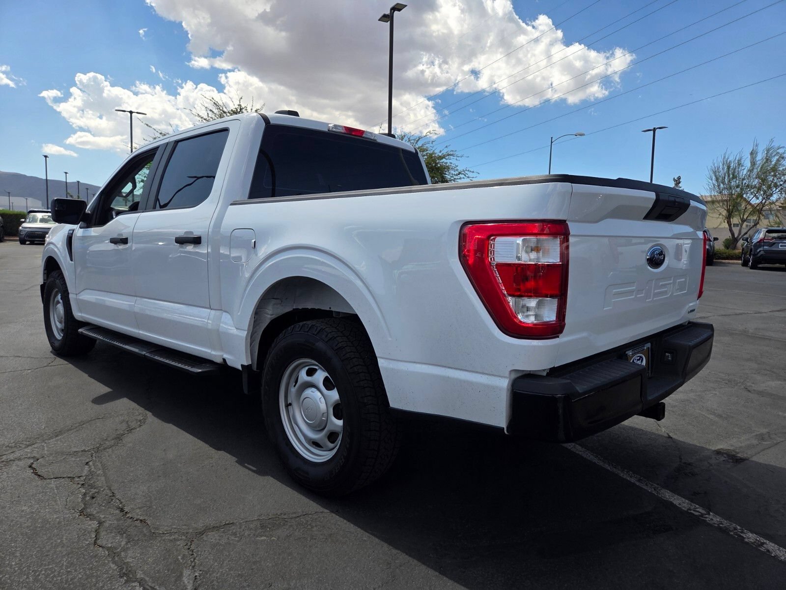 Certified 2021 Ford F150 XL w/ Trailer Tow Package RWD image 4