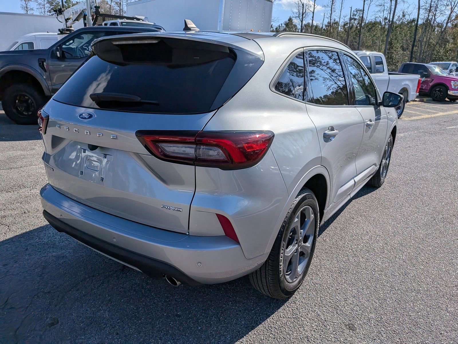 Certified 2023 Ford Escape ST-Line Select w/ Tech Pack #1 image 5