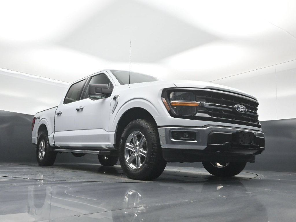 Certified 2025 Ford F150 XLT w/ Equipment Group 301A Standard AWD/4WD image 40