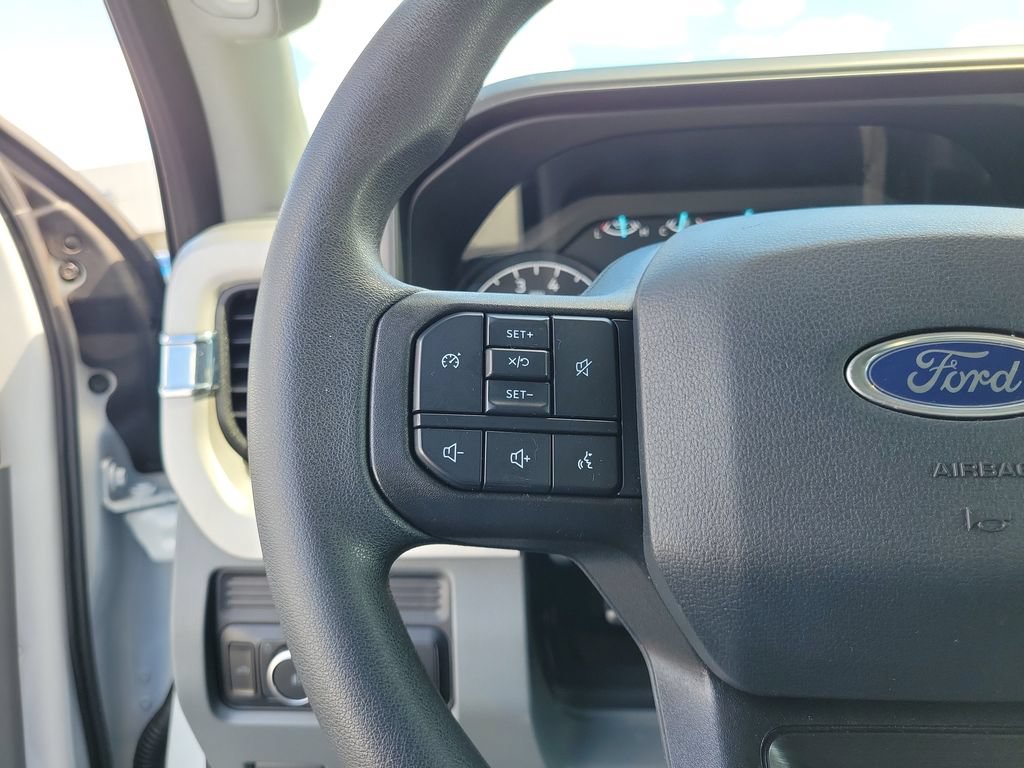 Certified 2025 Ford F250 XLT AWD/4WD image 24