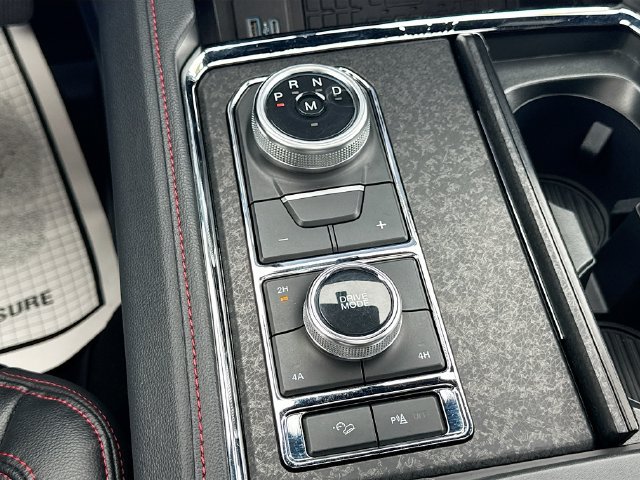 Certified 2024 Ford Expedition Limited AWD/4WD image 22