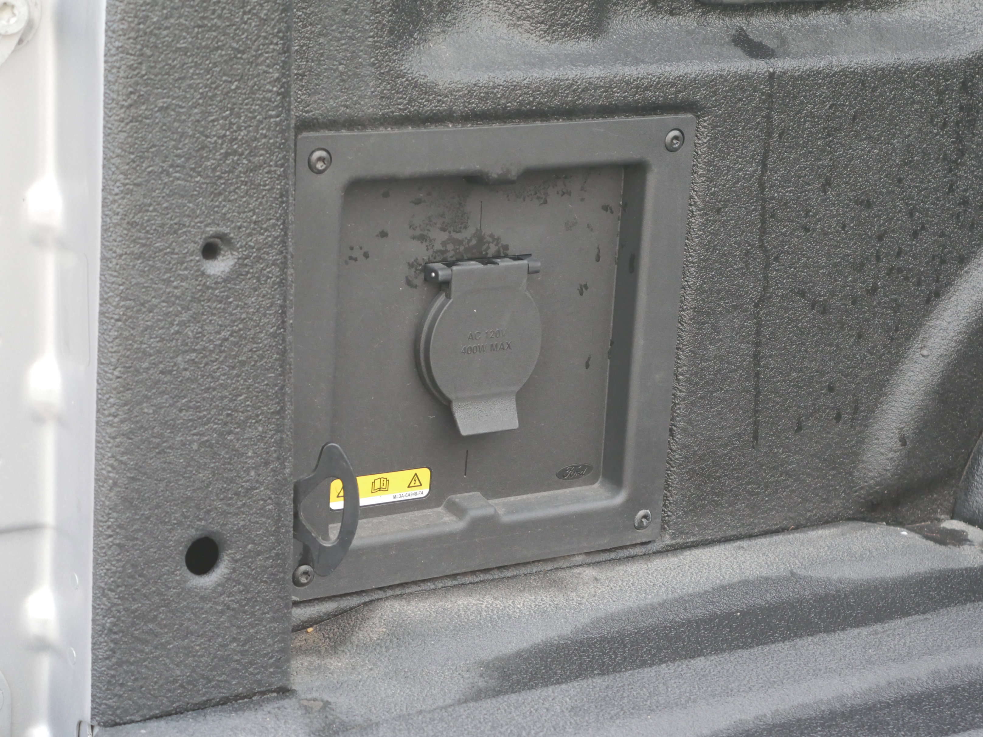 Certified 2021 Ford F150 Lariat w/ Equipment Group 502A High image 26