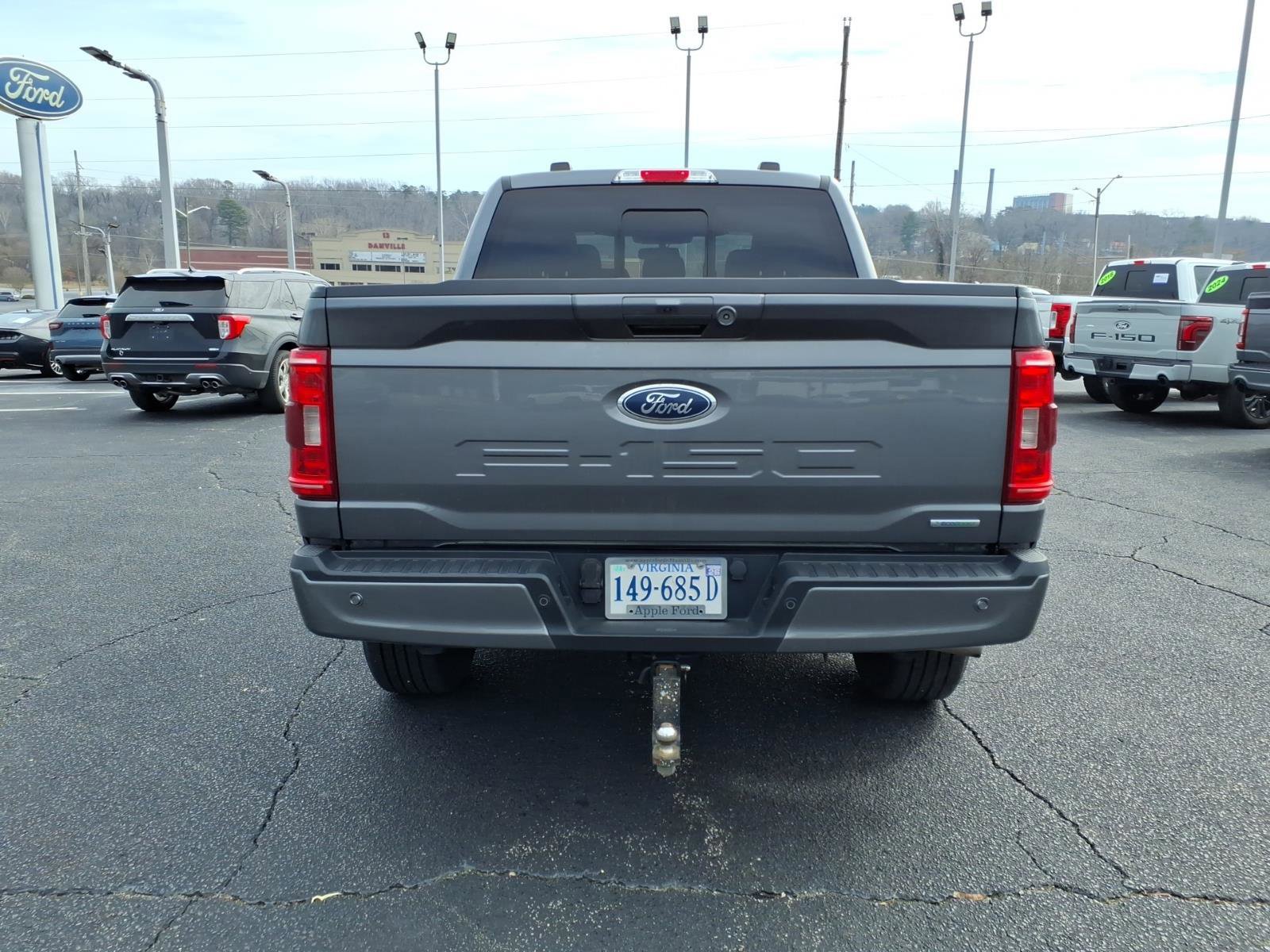 Certified 2022 Ford F150 XLT w/ Equipment Group 302A High image 4