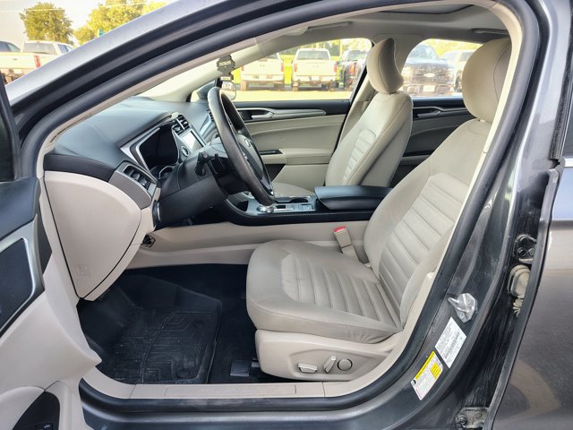 Certified 2019 Ford Fusion SE FWD image 9