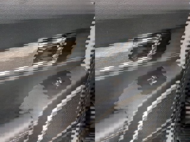 Used 2022 Kia Telluride EX w/ EX Premium Package image 29