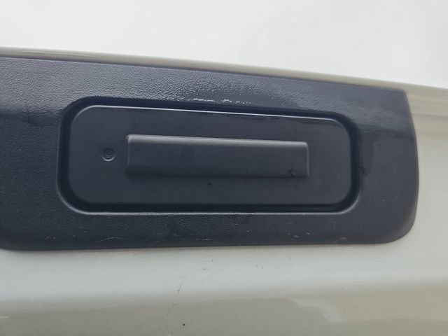 Used 2023 Chevrolet Bolt EUV LT w/ Driver Confidence Package FWD image 13