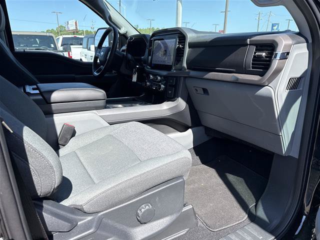 Certified 2025 Ford F150 XLT w/ Equipment Group 301A Standard AWD/4WD image 19
