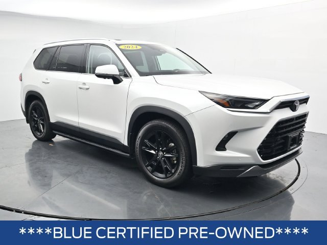 Used 2024 Toyota Grand Highlander AWD image 2