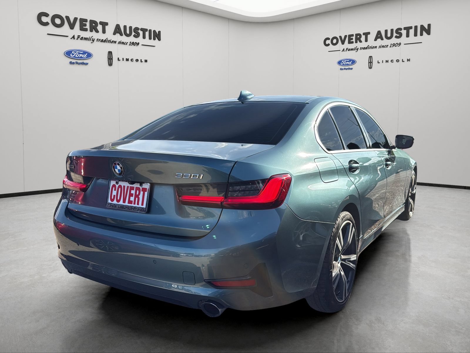 Used 2021 BMW 330i xDrive Sedan AWD/4WD image 6
