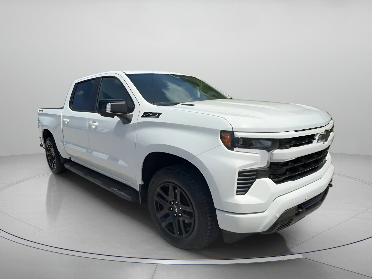 Used 2025 Chevrolet Silverado 1500 RST w/ Dark Appearance Package AWD/4WD image 5