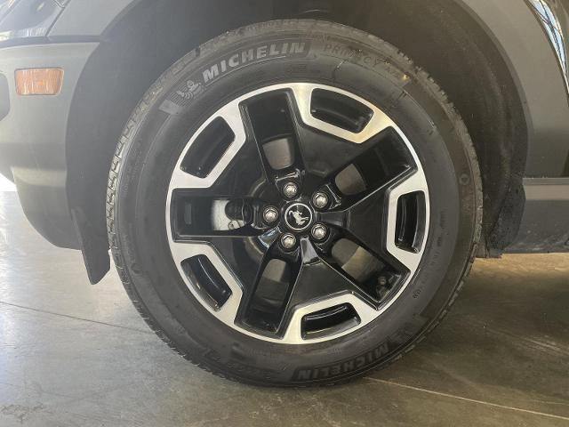 Certified 2023 Ford Bronco Sport Outer Banks w/ Tech Package image 9