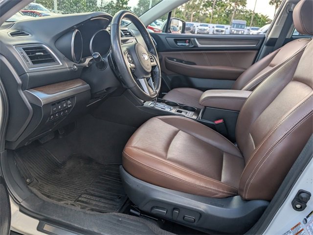 Used 2017 Subaru Outback 3.6R Touring image 6