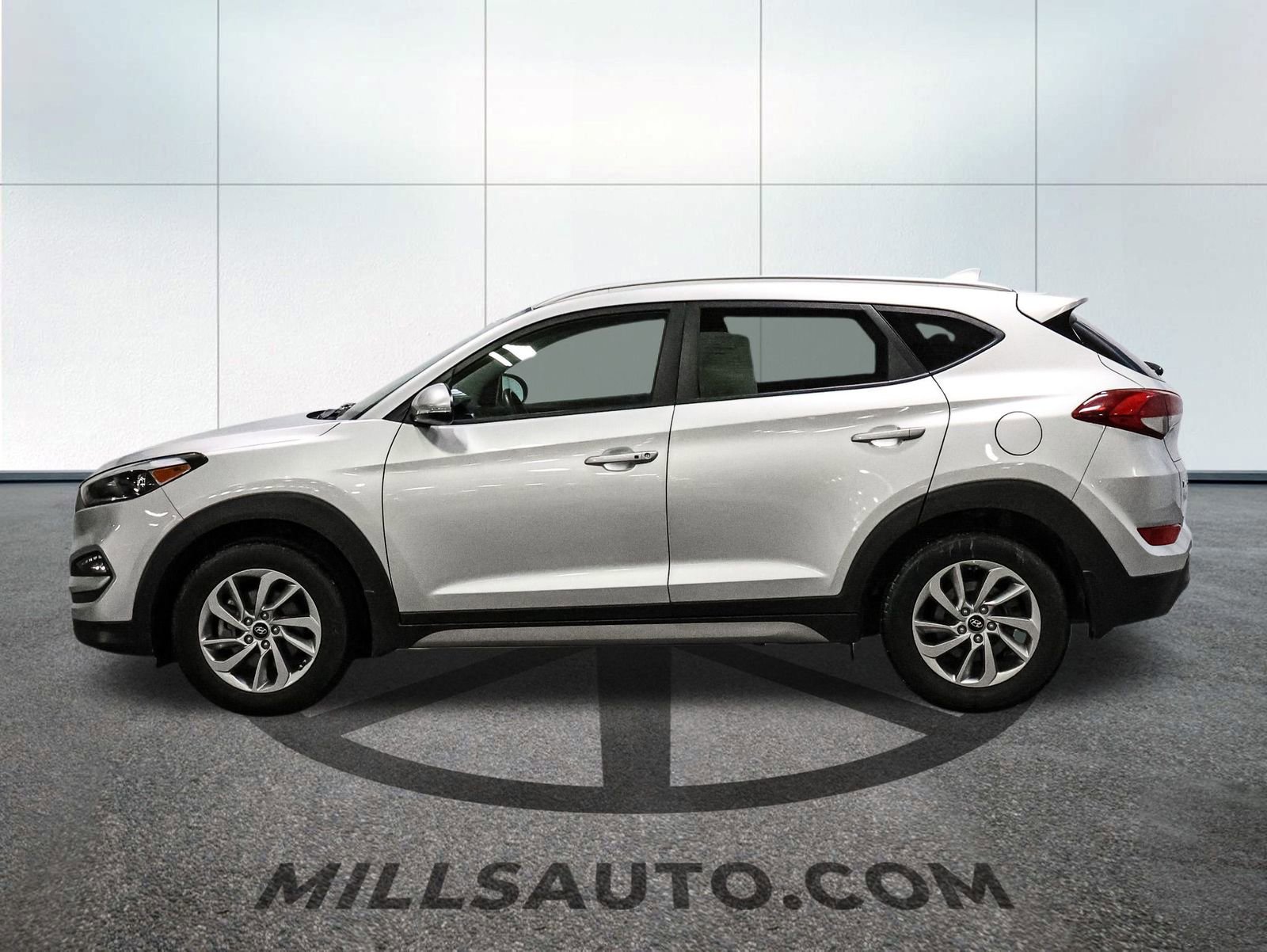 Used 2018 Hyundai Tucson SEL Plus w/ Cargo Package image 9