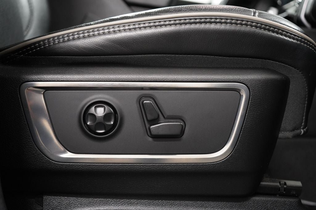 Used 2019 RAM 1500 Limited AWD/4WD image 34