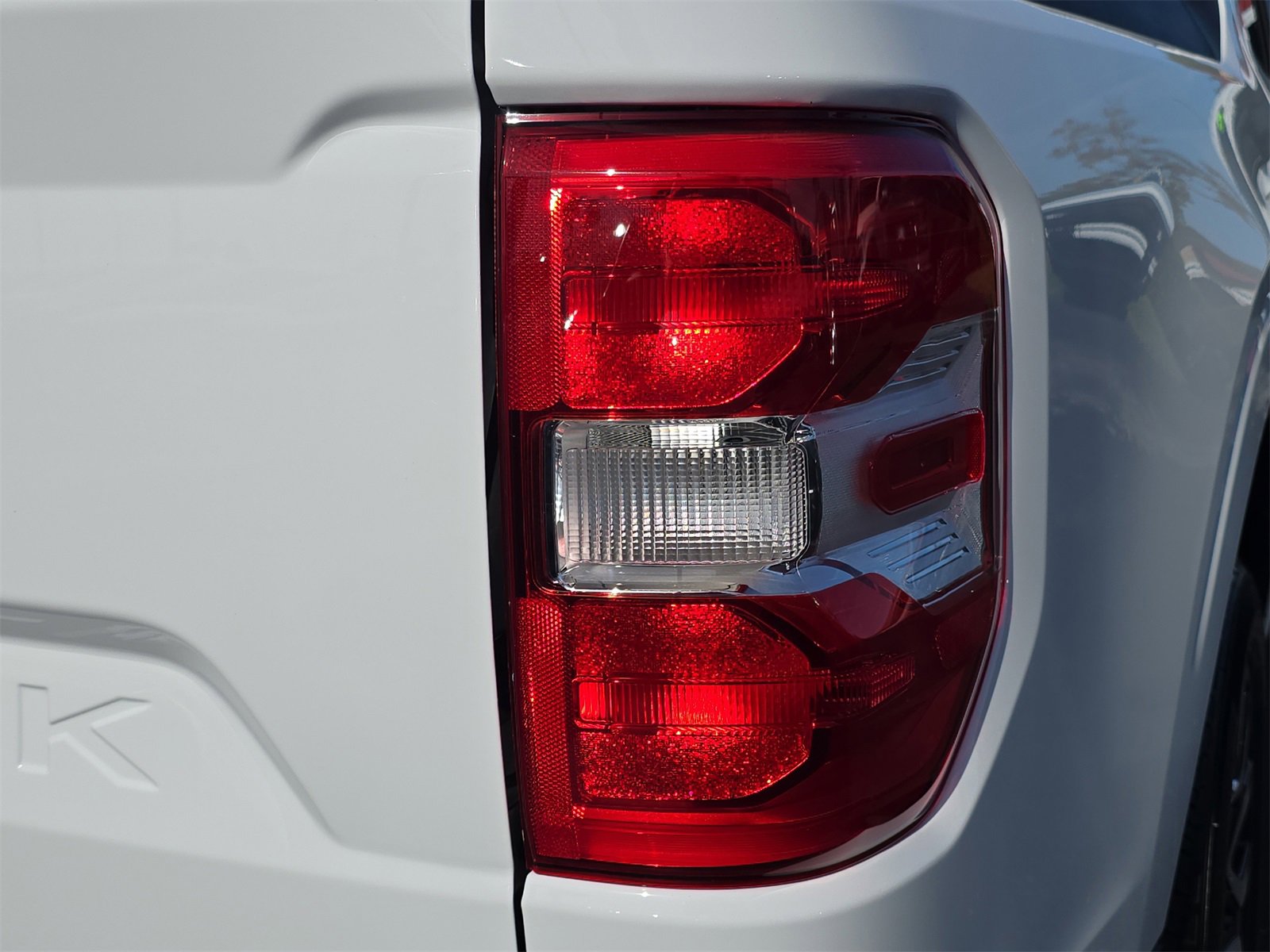 Certified 2024 Ford Maverick Lariat image 6