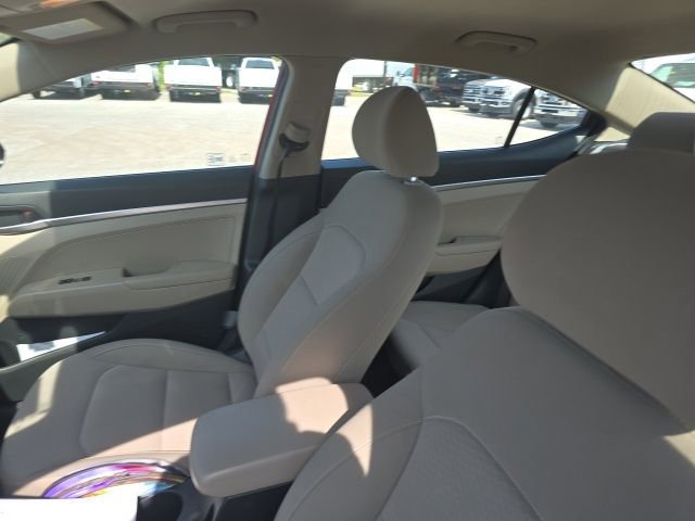 Used 2020 Hyundai Elantra SE FWD image 7