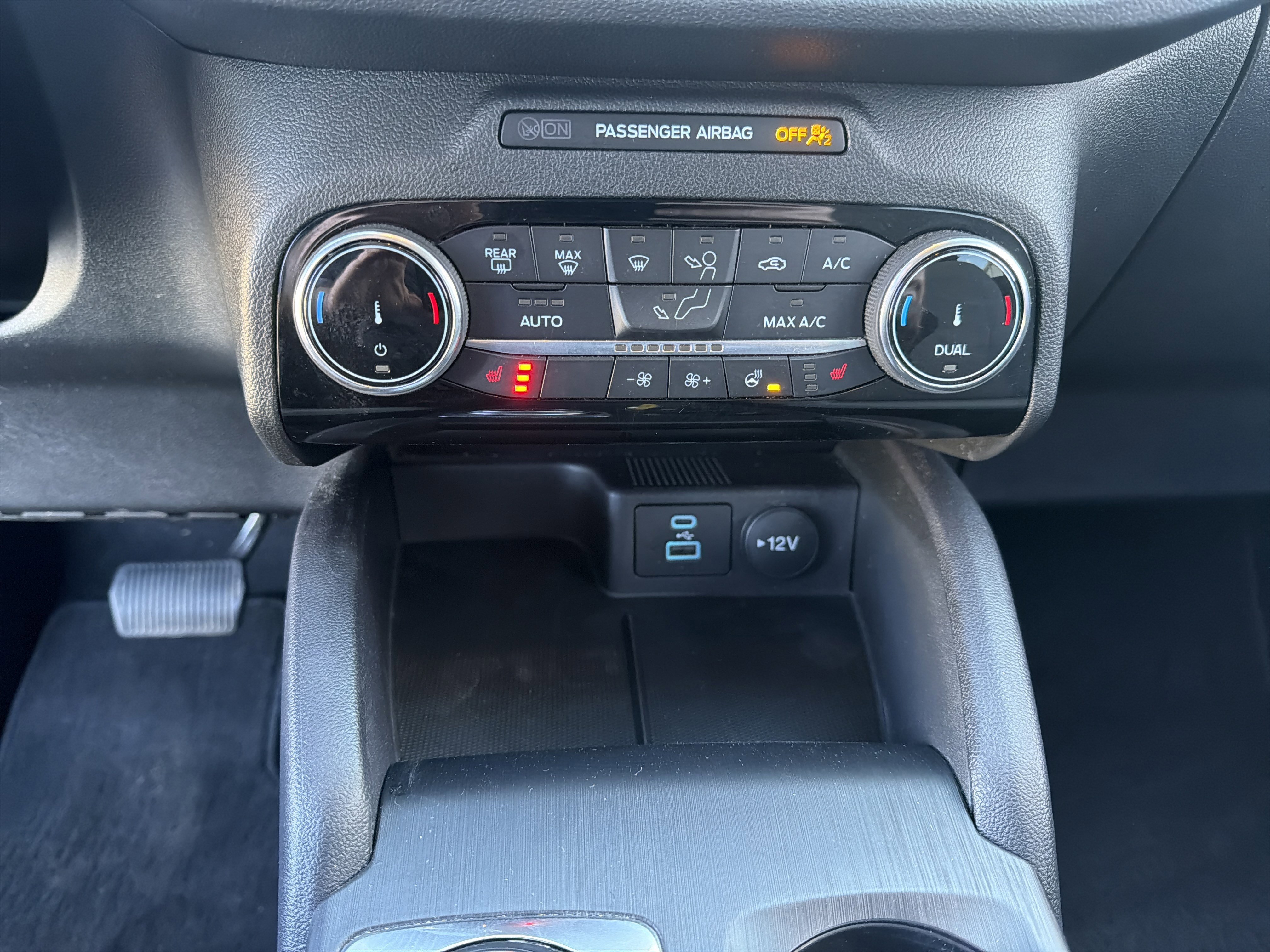 Certified 2022 Ford Escape SE w/ Convenience Package image 36