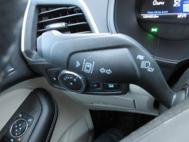 Certified 2024 Ford Edge Titanium AWD/4WD image 14