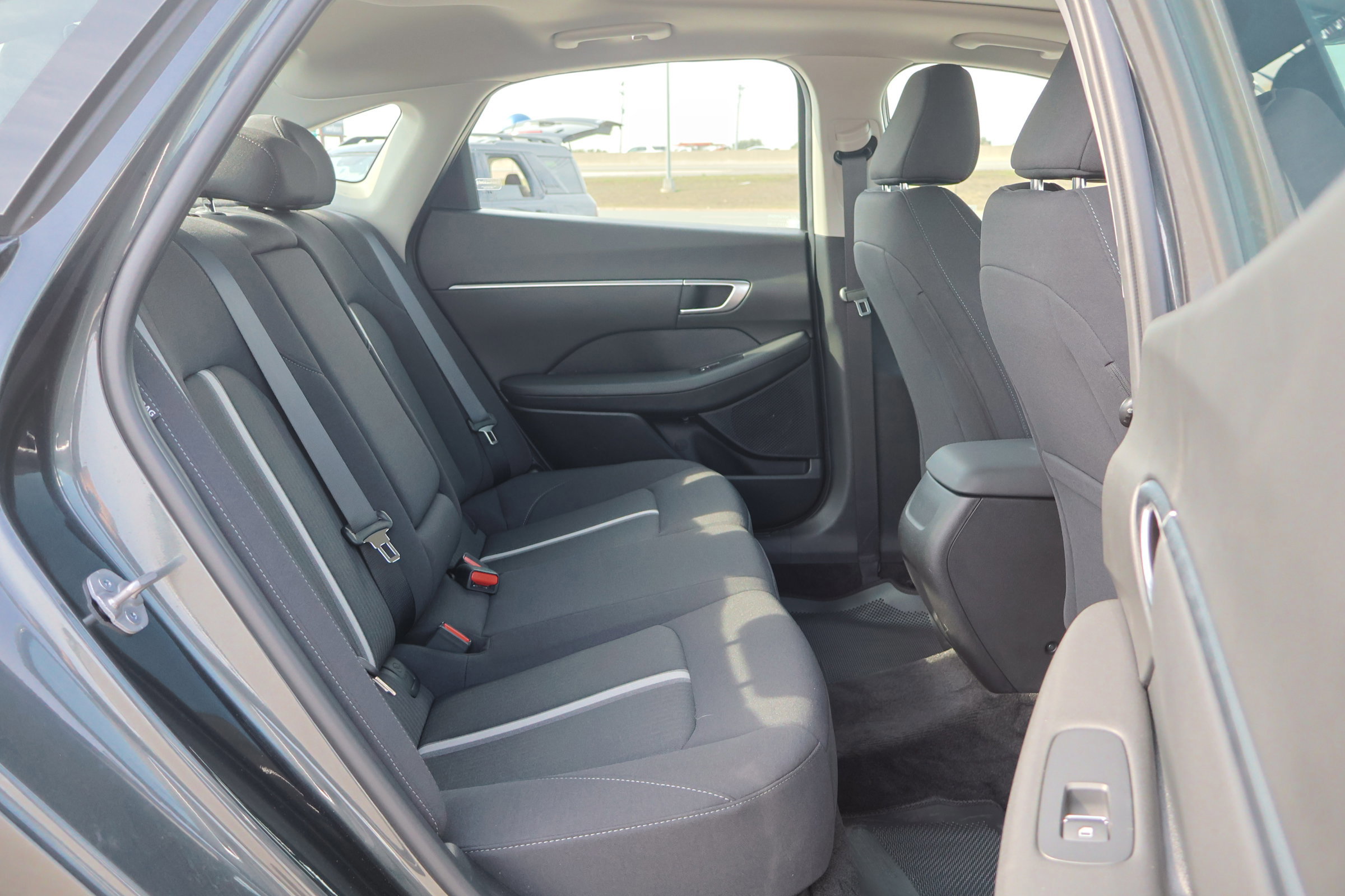 Used 2024 Hyundai Sonata SEL w/ Convenience Package image 46