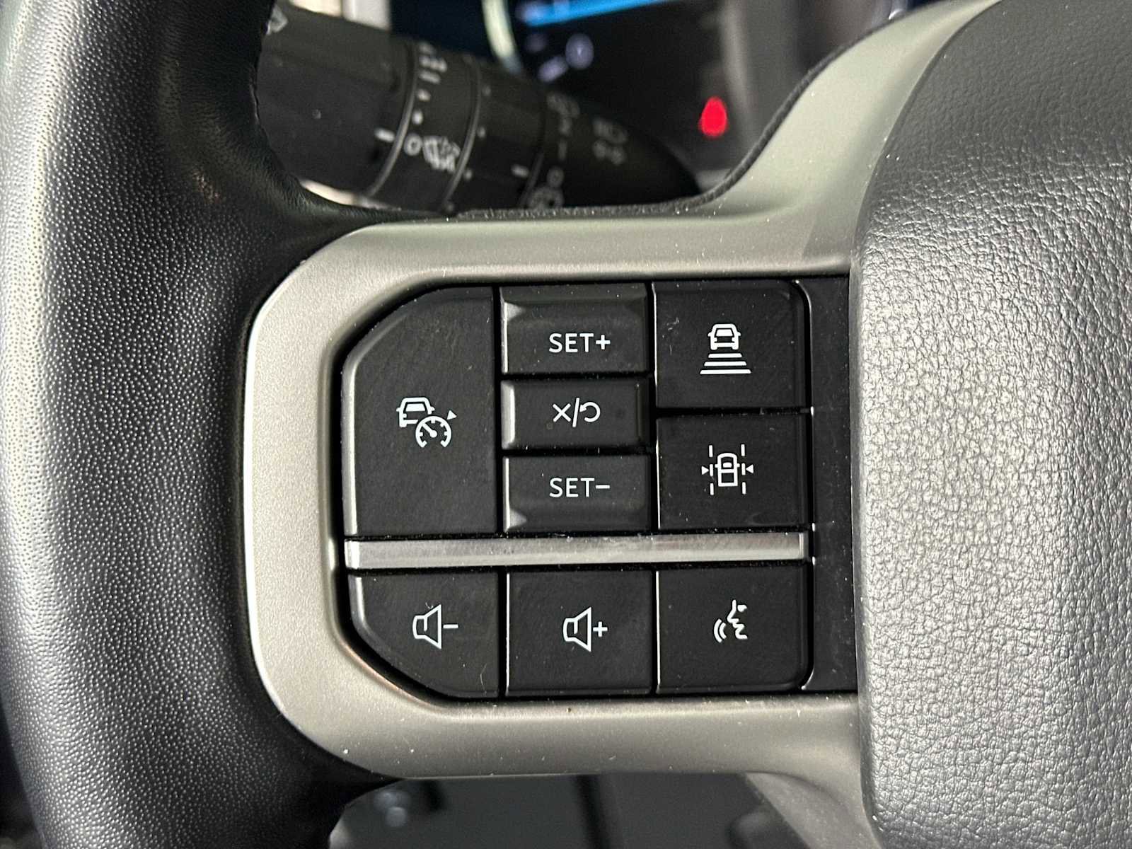 Certified 2024 Ford Expedition Limited image 26