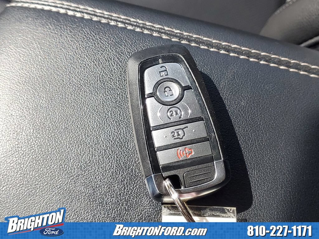Certified 2024 Ford Edge Titanium w/ Equipment Group 301A AWD/4WD image 33
