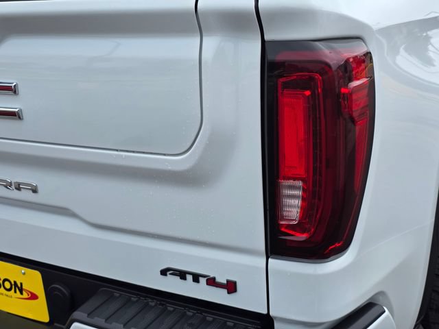 Used 2021 GMC Sierra 1500 AT4 w/ AT4 Value Package AWD/4WD image 11