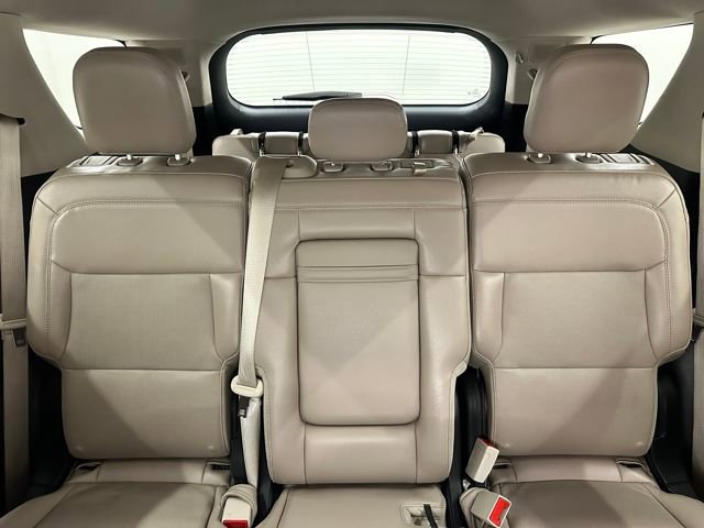 Certified 2024 Ford Explorer Limited image 24