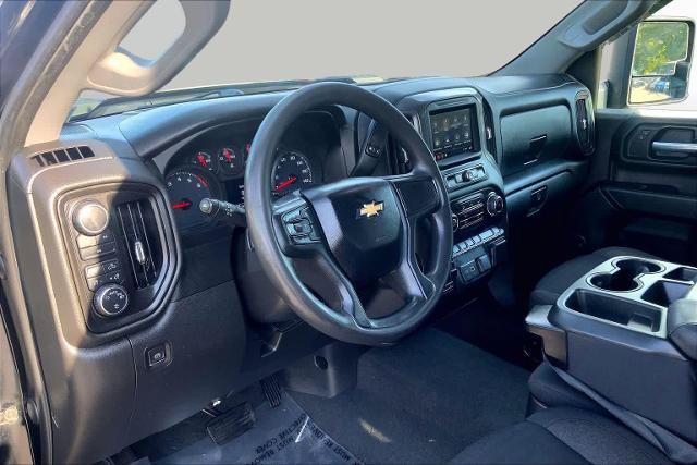 Used 2024 Chevrolet Silverado 2500 Custom w/ Custom Value Package AWD/4WD image 18