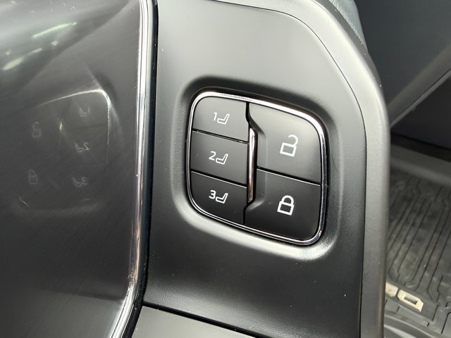 Certified 2025 Ford F150 Lariat AWD/4WD image 26
