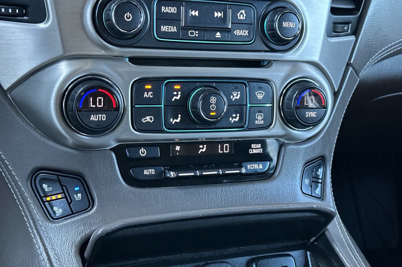 Used 2020 GMC Yukon Denali AWD/4WD image 21