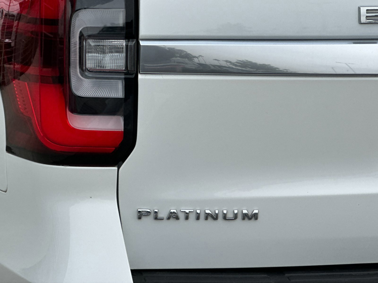 Certified 2022 Ford Expedition Max Platinum image 29