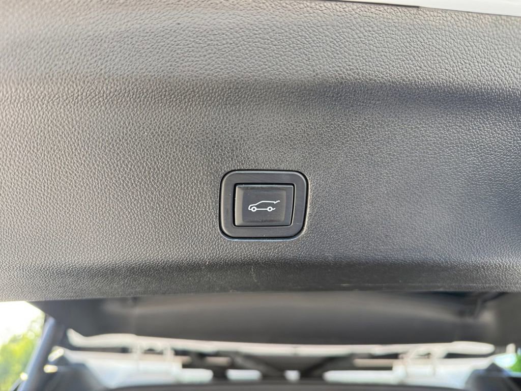 Used 2024 Chevrolet Tahoe RST w/ Luxury Package image 25