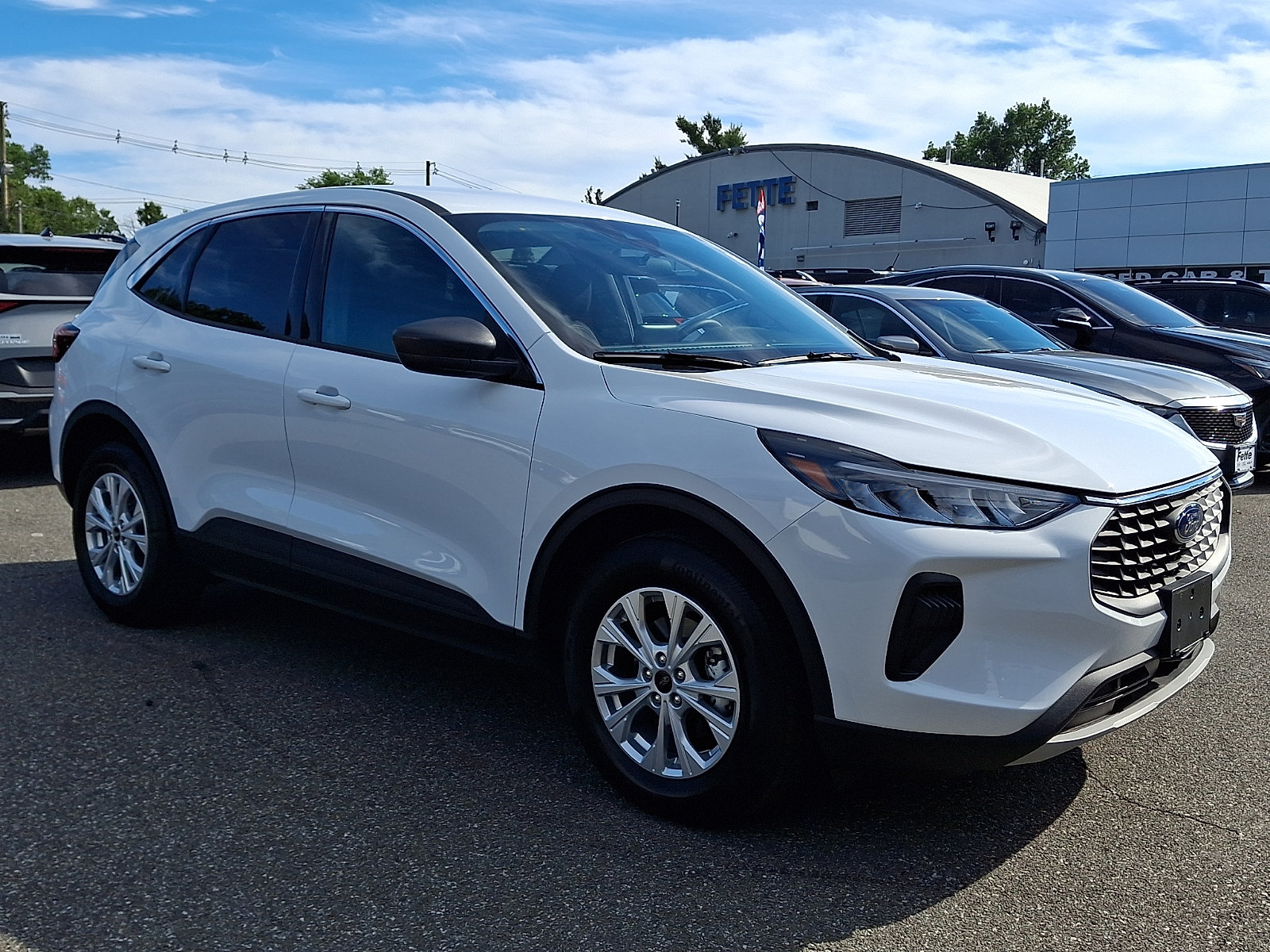 Certified 2023 Ford Escape Active AWD/4WD image 3