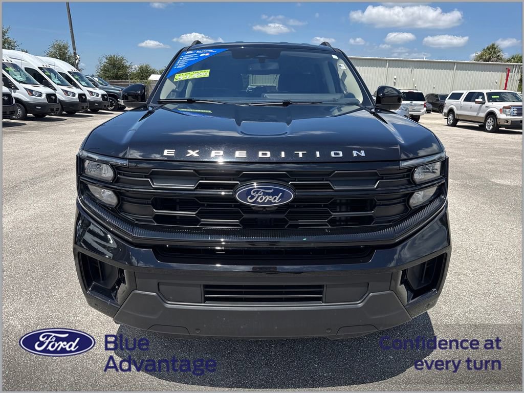 Certified 2025 Ford Expedition Max Active RWD image 11