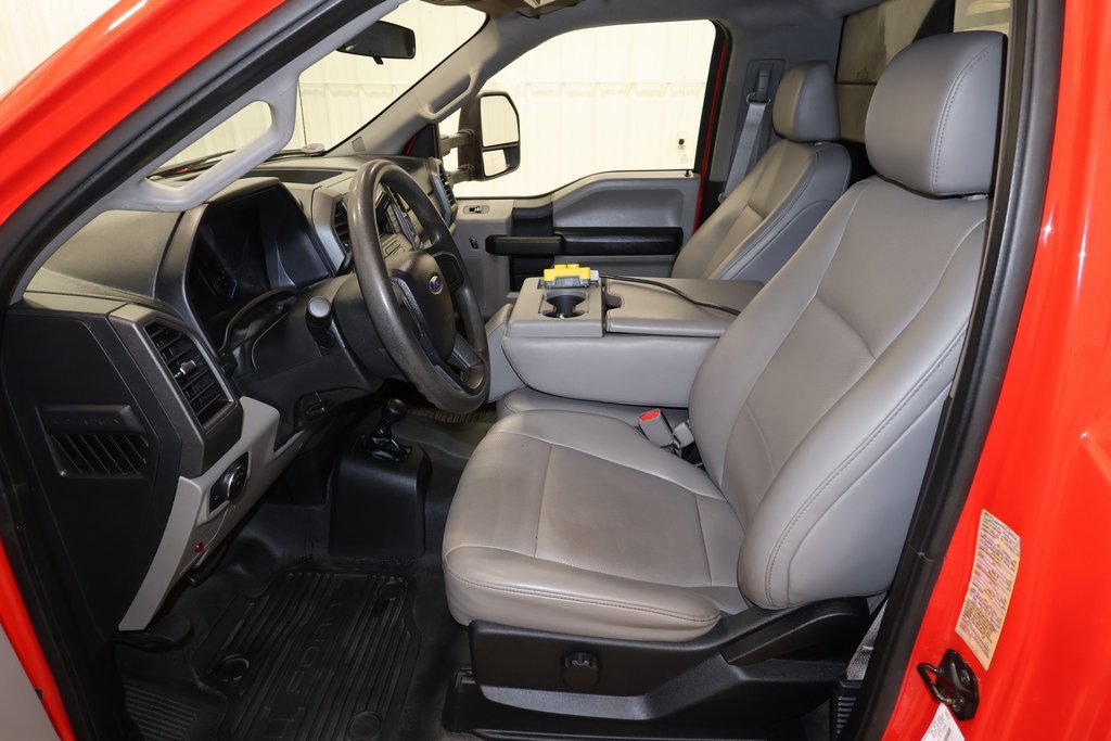 Certified 2017 Ford F550 4x4 Regular Cab Super Duty image 10