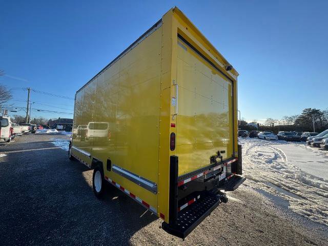 Certified 2022 Ford E-350 and Econoline 350 Super Duty w/ Power Windows & Locks Group image 3