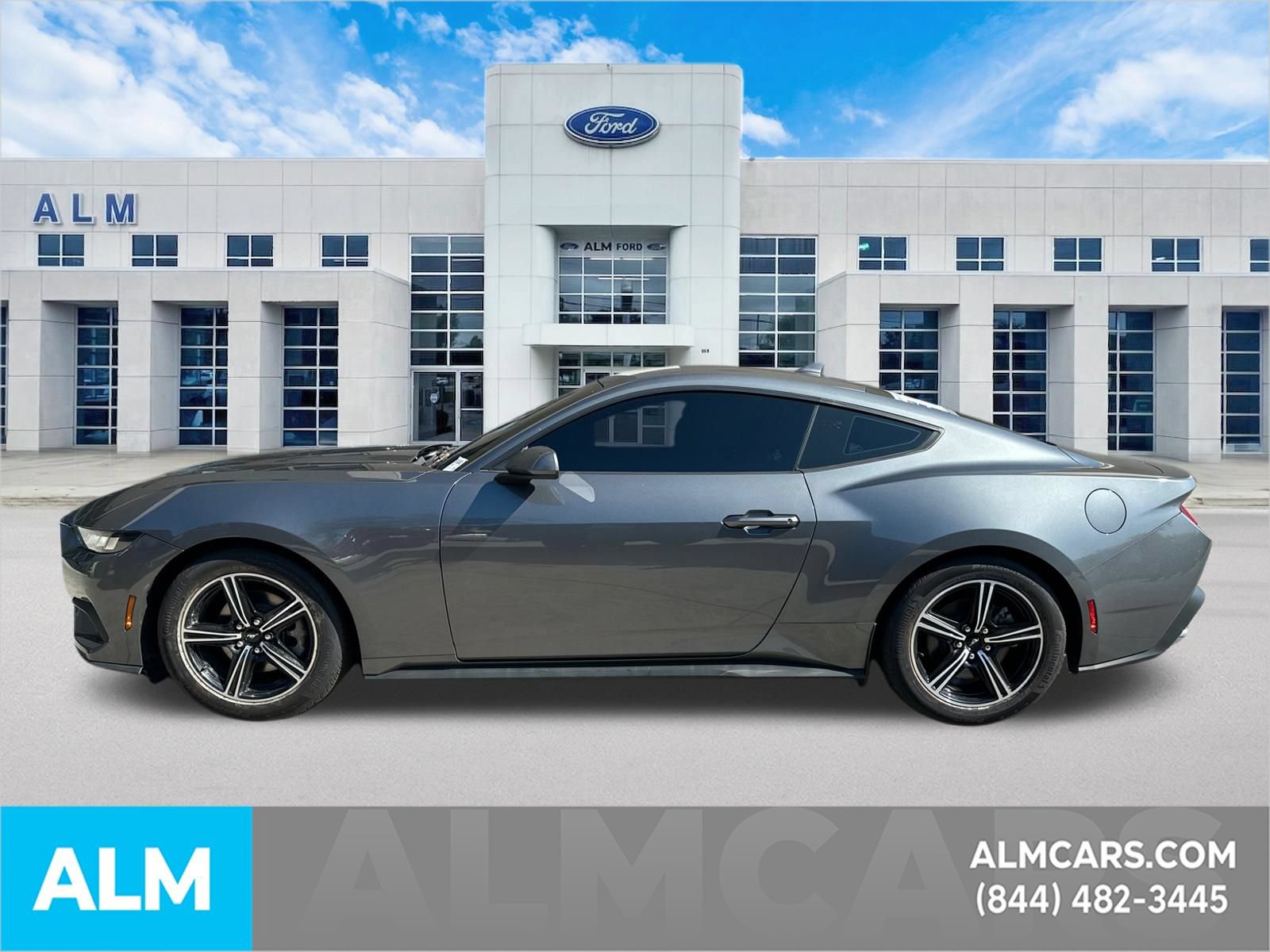 Certified 2024 Ford Mustang Coupe RWD image 9
