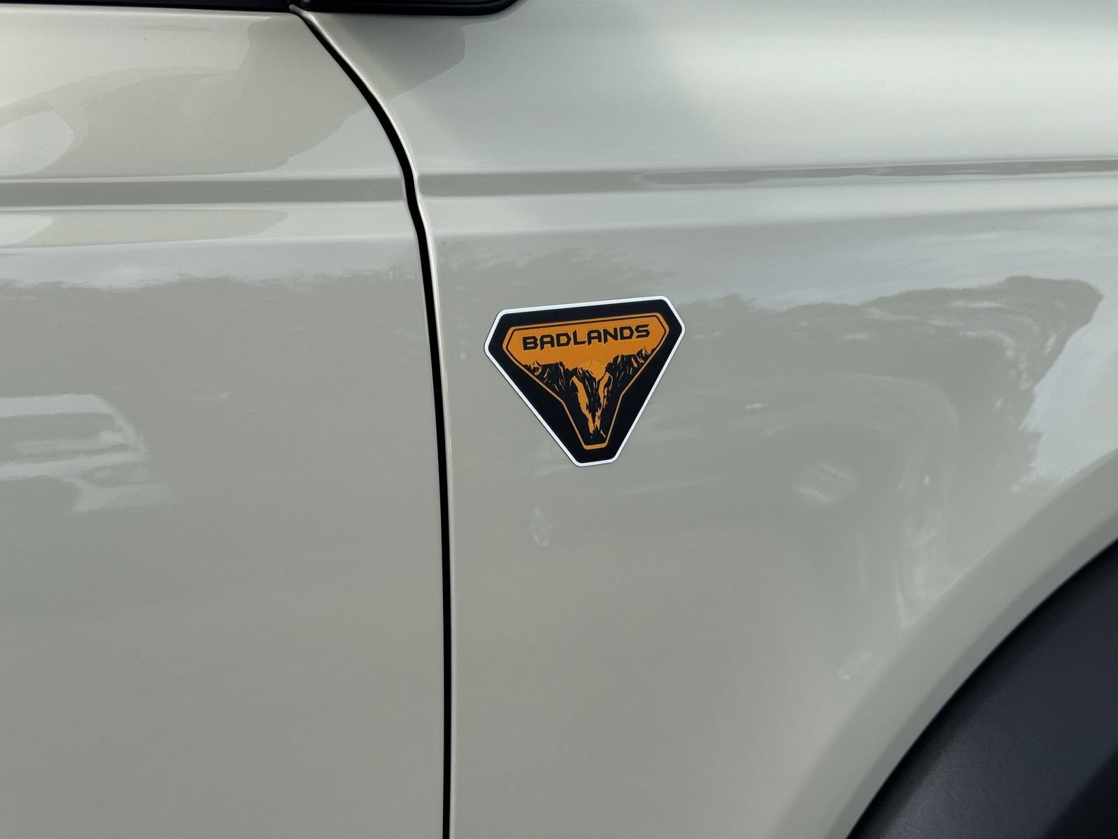 Certified 2025 Ford Bronco Badlands AWD/4WD image 10
