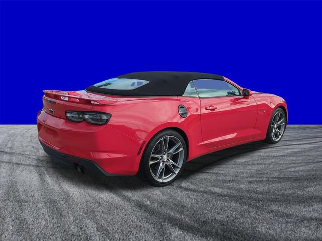 Used 2020 Chevrolet Camaro LT w/ RS Package RWD image 4