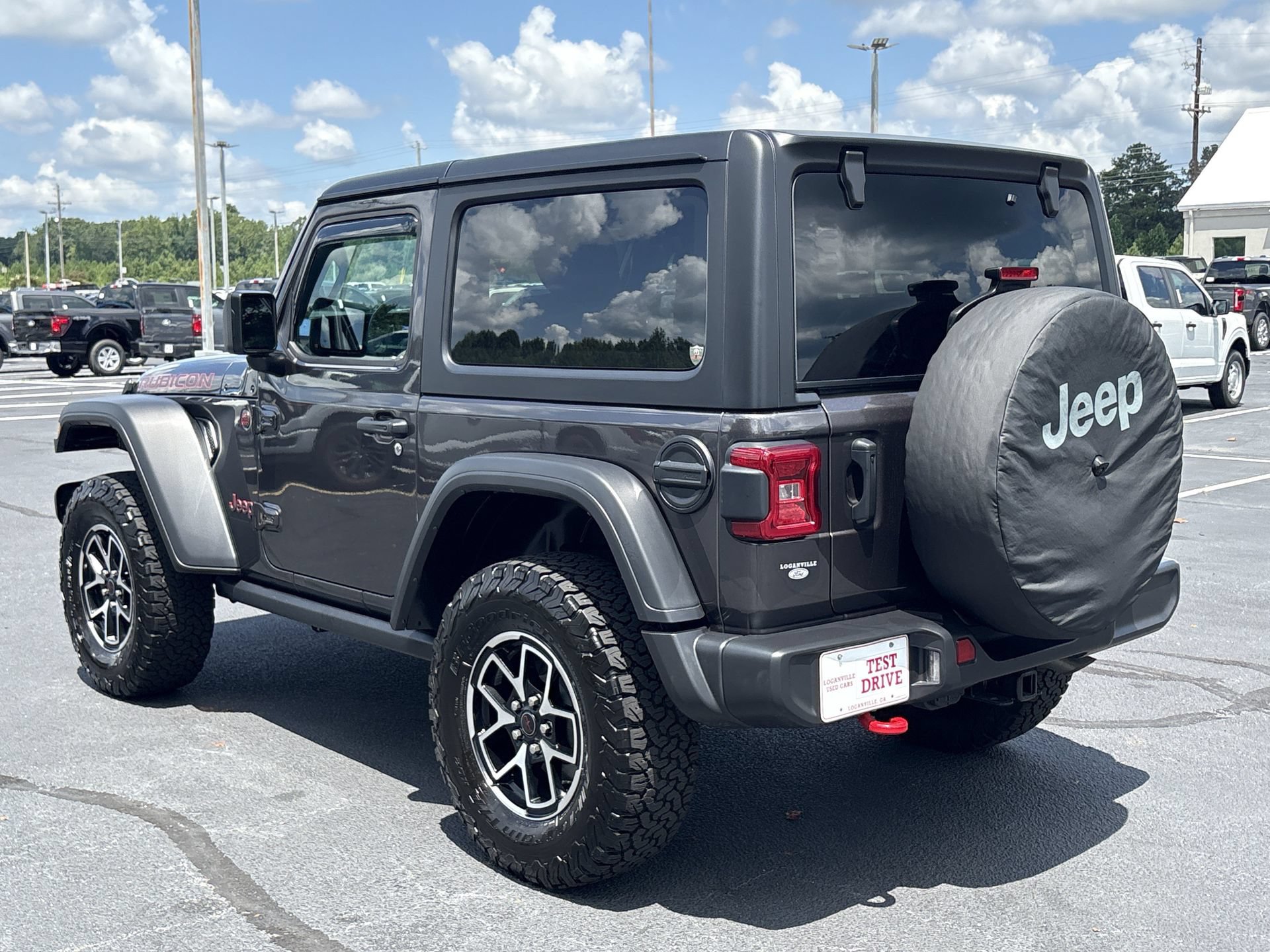 Used 2024 Jeep Wrangler Rubicon w/ Technology Group AWD/4WD image 19