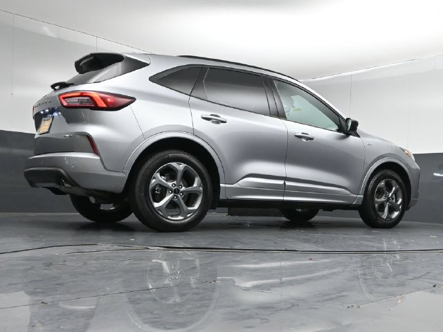 Certified 2024 Ford Escape ST-Line w/ Tech Pack #1 AWD/4WD image 42