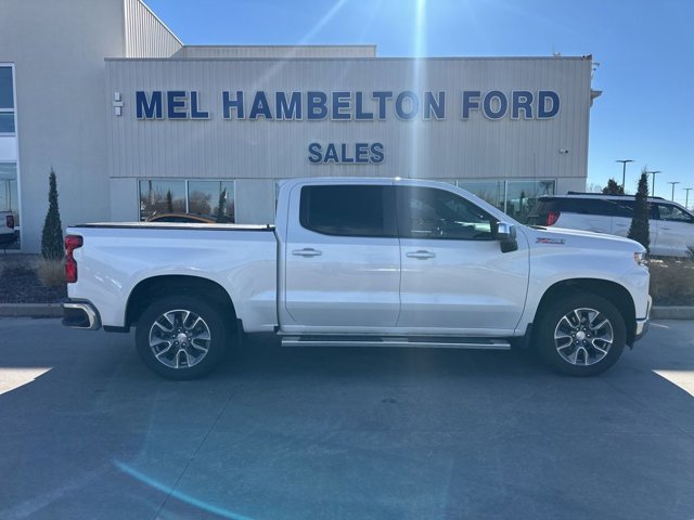 Used 2021 Chevrolet Silverado 1500 LT image 1