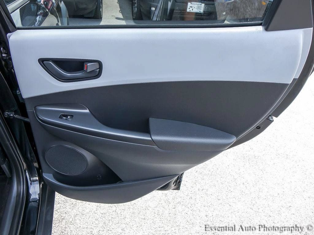 Used 2019 Hyundai Kona SEL AWD/4WD image 22