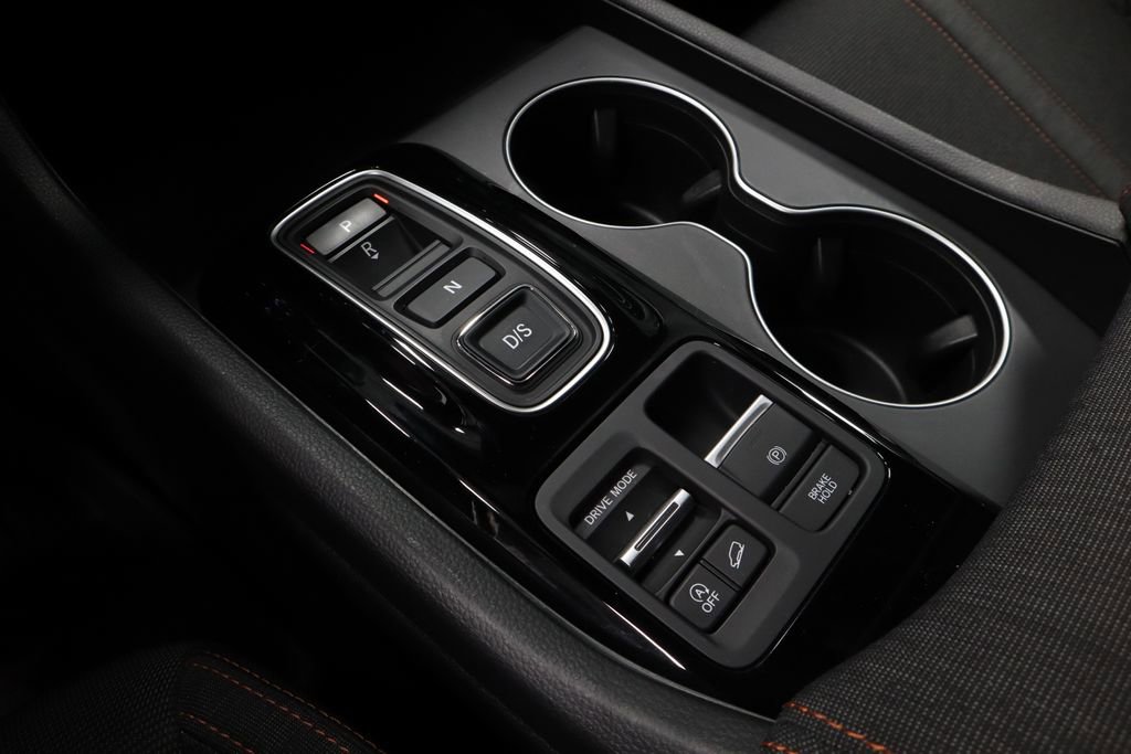 Used 2025 Honda Pilot Sport image 35
