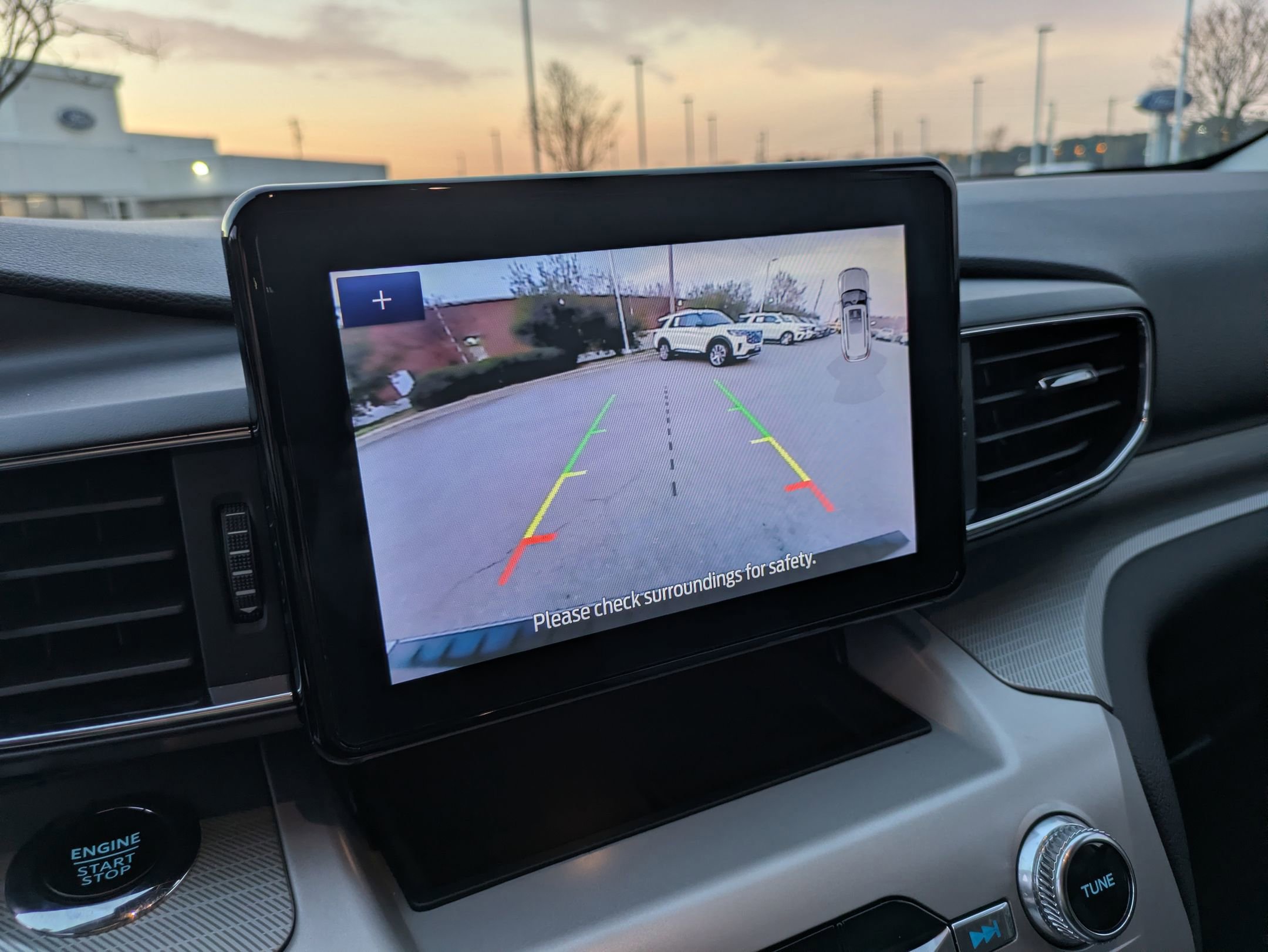 Certified 2024 Ford Explorer XLT w/ Equipment Group 202A image 23