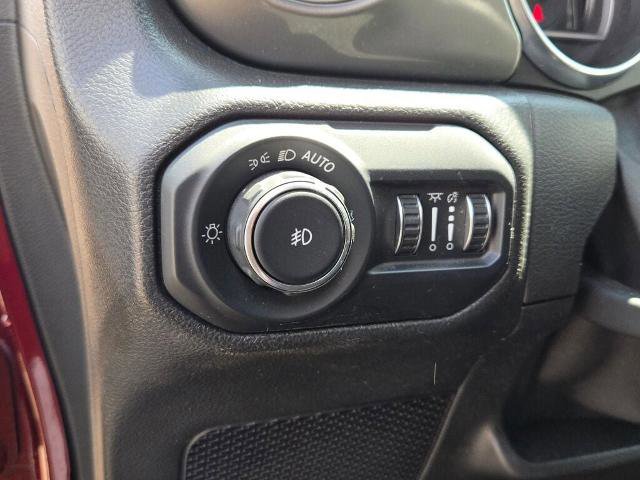 Used 2021 Jeep Wrangler Unlimited Sahara w/ Uconnect 4C Nav & Sound Group image 23