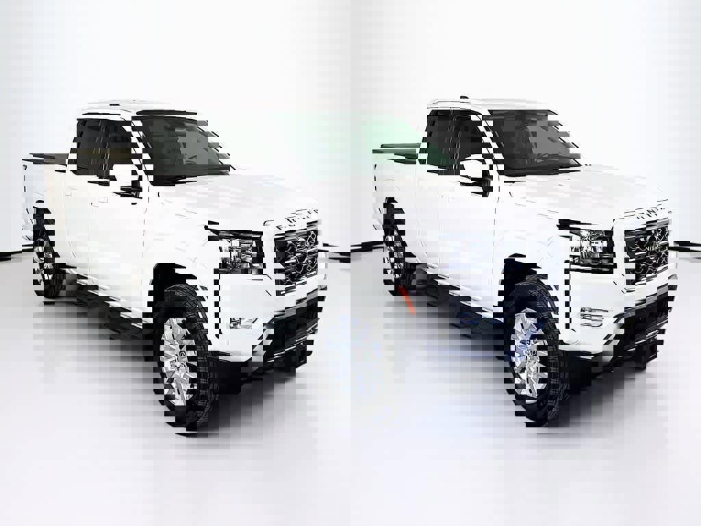 Used 2024 Nissan Frontier SV w/ Technology Package image 7